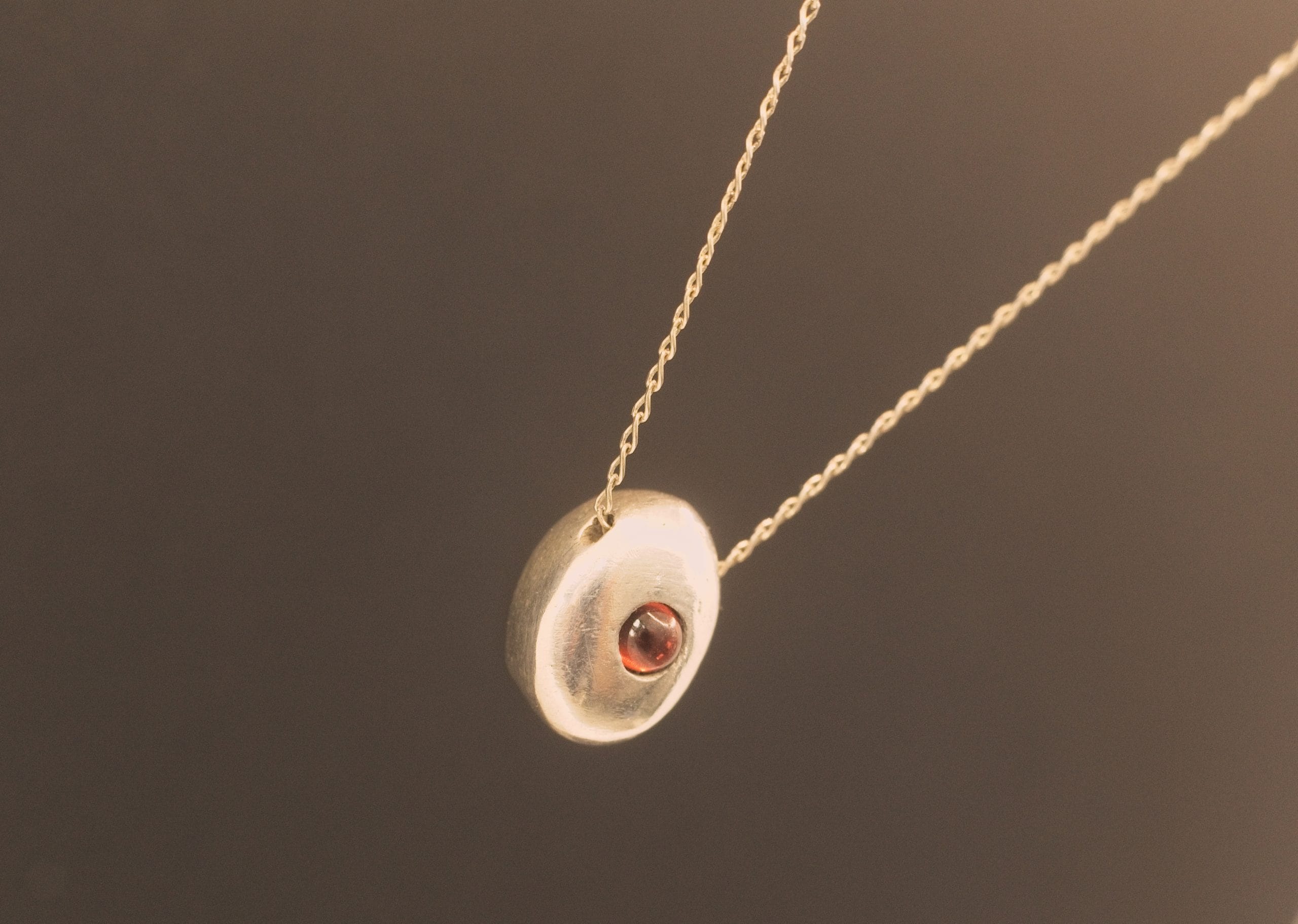 Beach Pebble Necklace with Garnet - Image 6