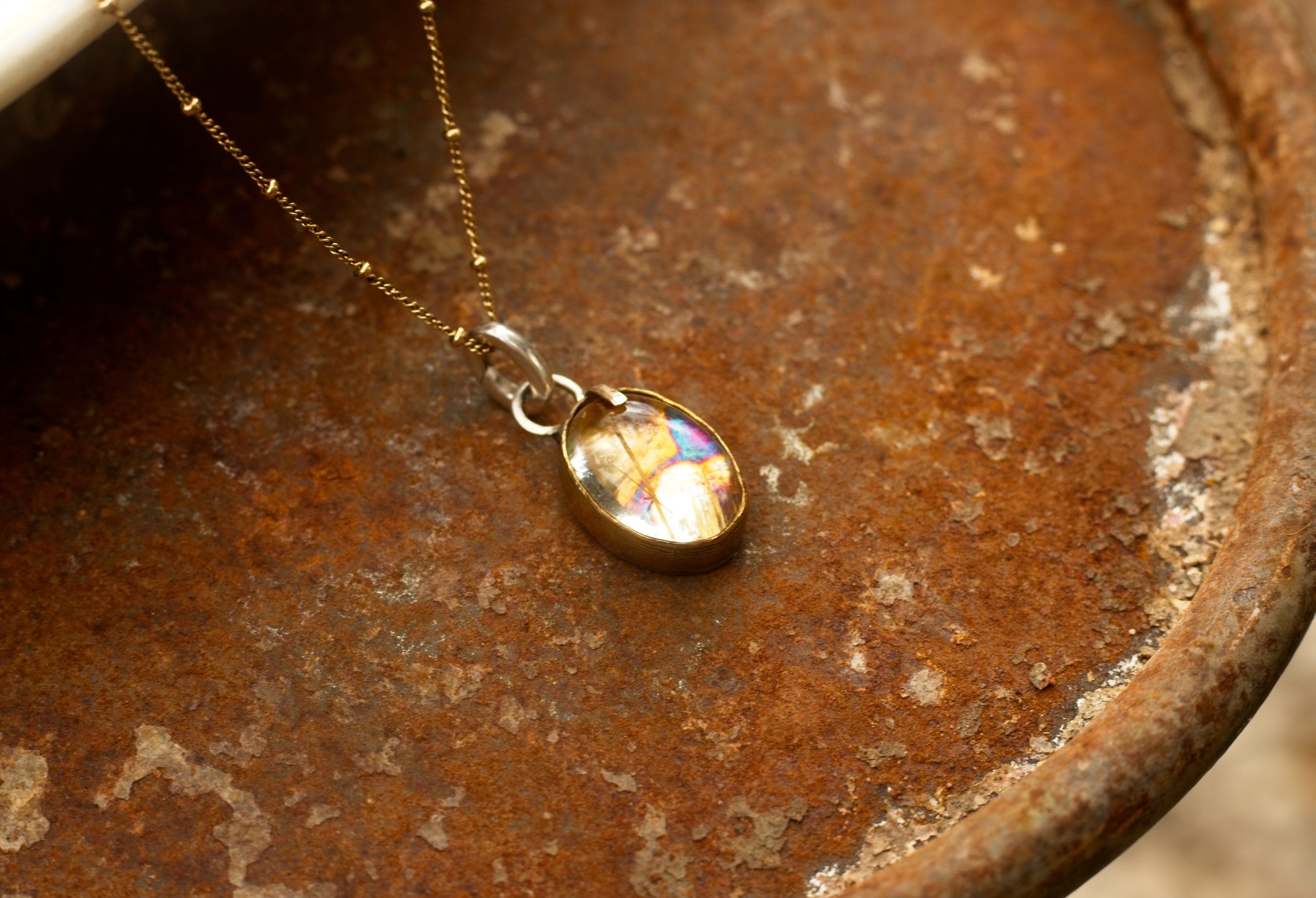 The Golden Illuminator: Rutile Quartz Pendant - Image 2