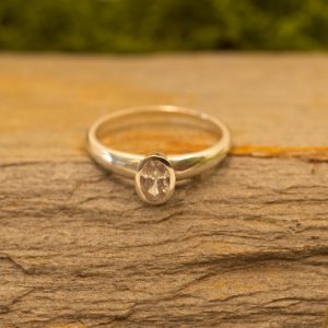 Streamline Oval Sparkle