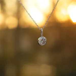 moissanite, necklace, simple