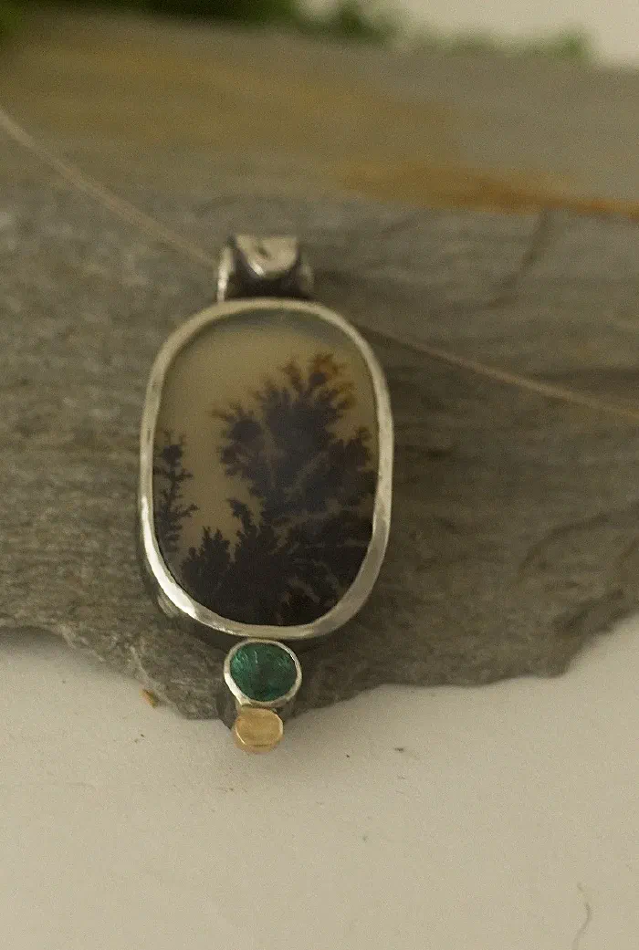 The Nerina Pendant